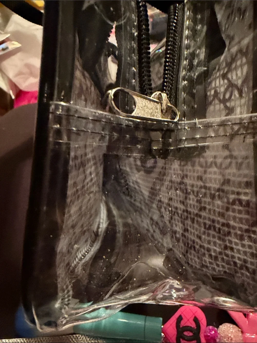 Pen/pencil or makeup brush holder along with brushes and pen and cosmetic case